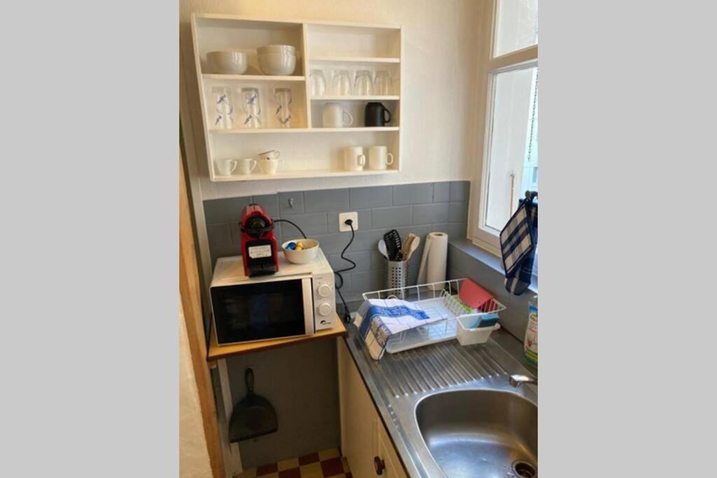 Parking & Appartement 2 Pieces Sans Traffic ローザンヌ エクステリア 写真